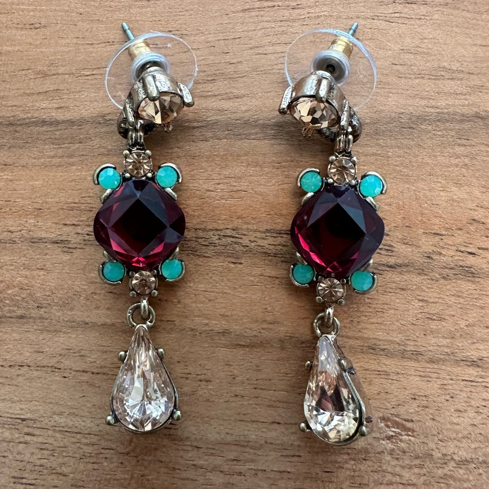 Beautiful red gemstone earrings - costume jewelry